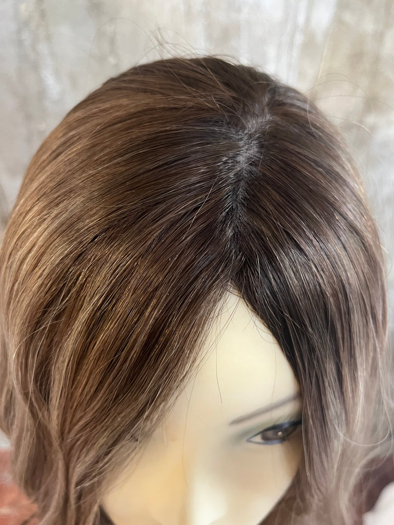 100% EUROPEAN PROCESSED HUMAN HAIR 21" DIRTY BLOND WITH HIGHLIGHTS