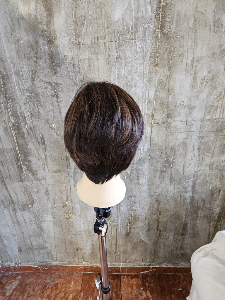 100% HUMAN EUROPEAN VIRGIN HAIR SHORT SHARP TAPERED LOOK BROWN WITH HIGHLIGHTS