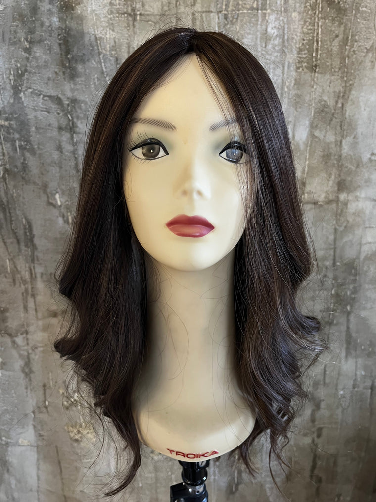 100% EUROPEAN PROCESSED HUMAN HAIR 24" BROWN WITH HIGHLIGHTS